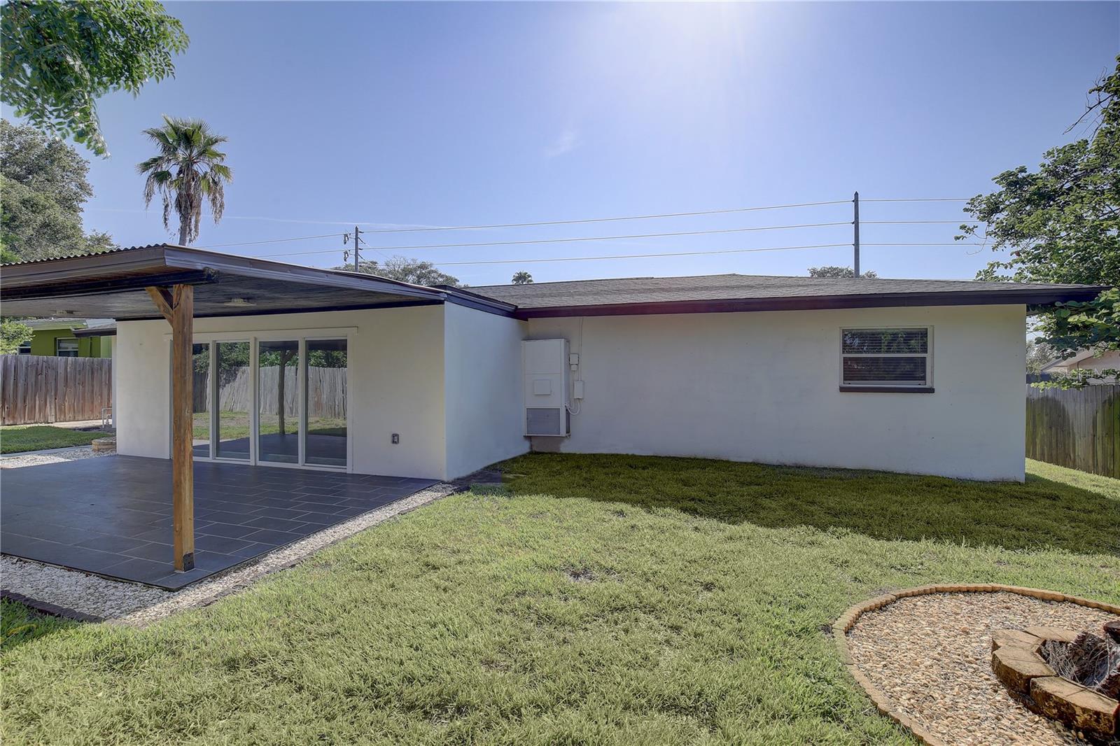 HIGHLAND HILL - Residential