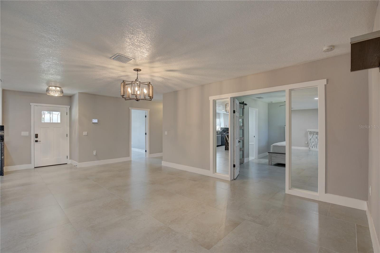 HIGHLAND HILL - Residential