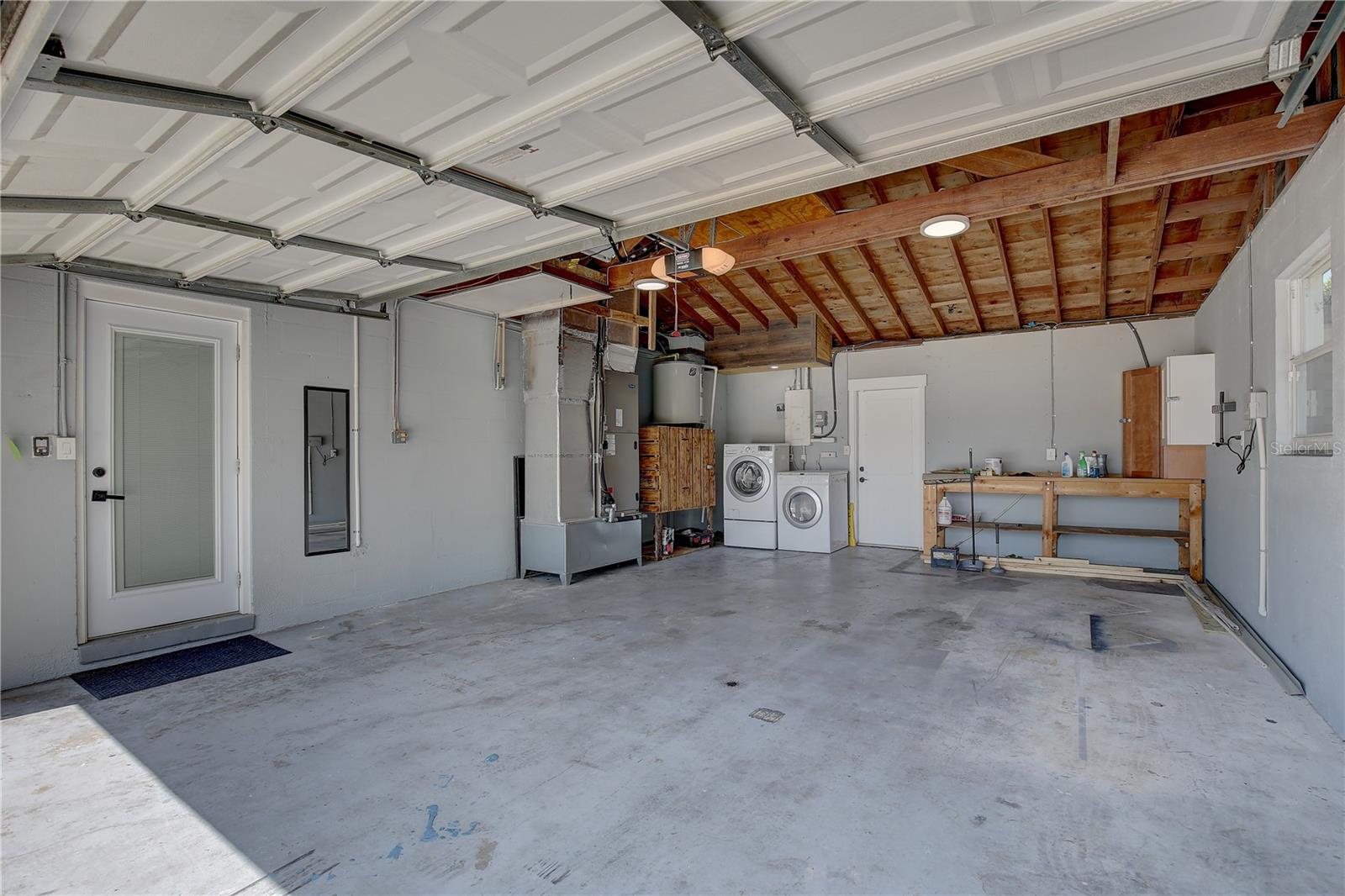 HIGHLAND HILL - Residential