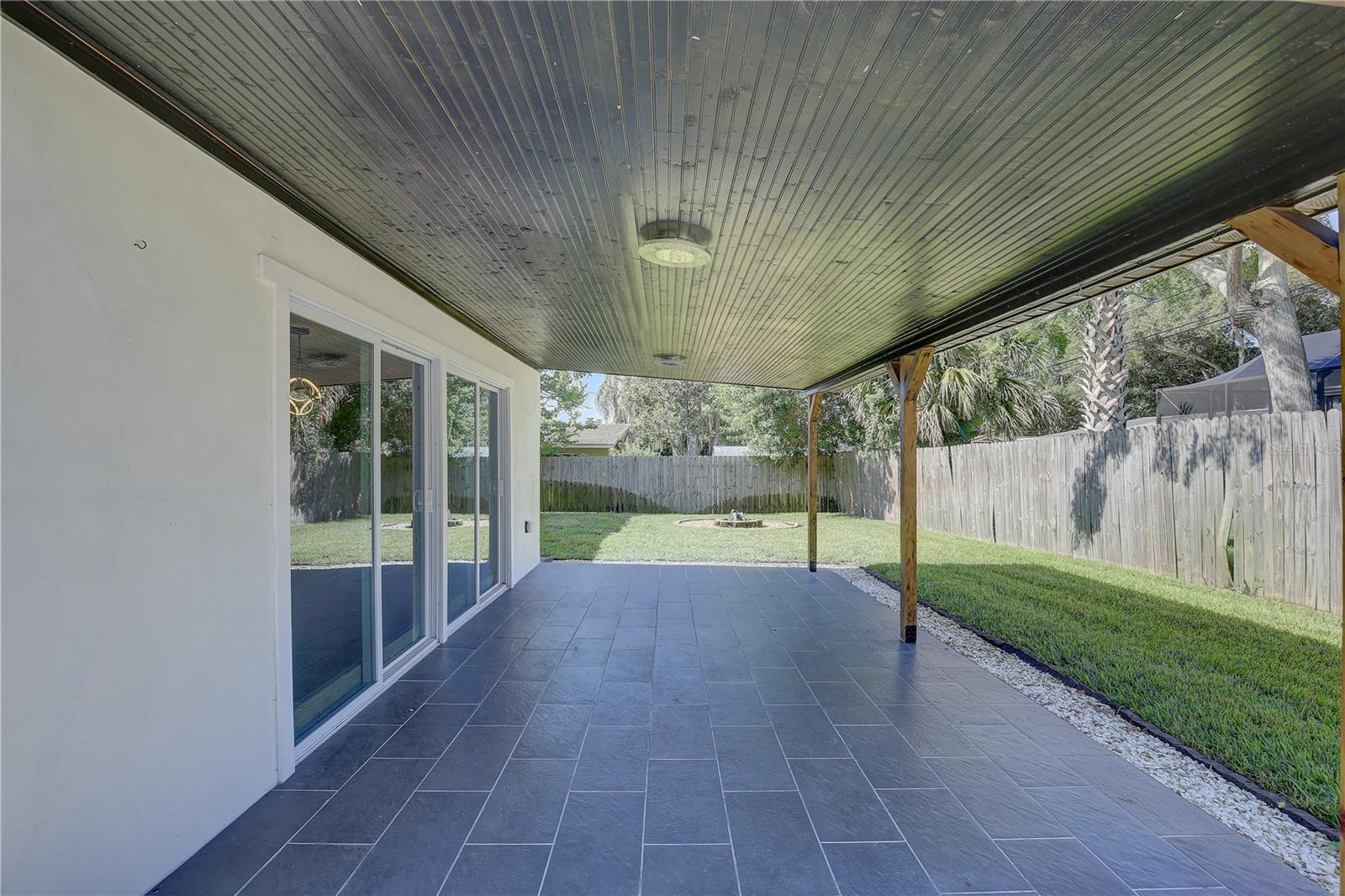 HIGHLAND HILL - Residential