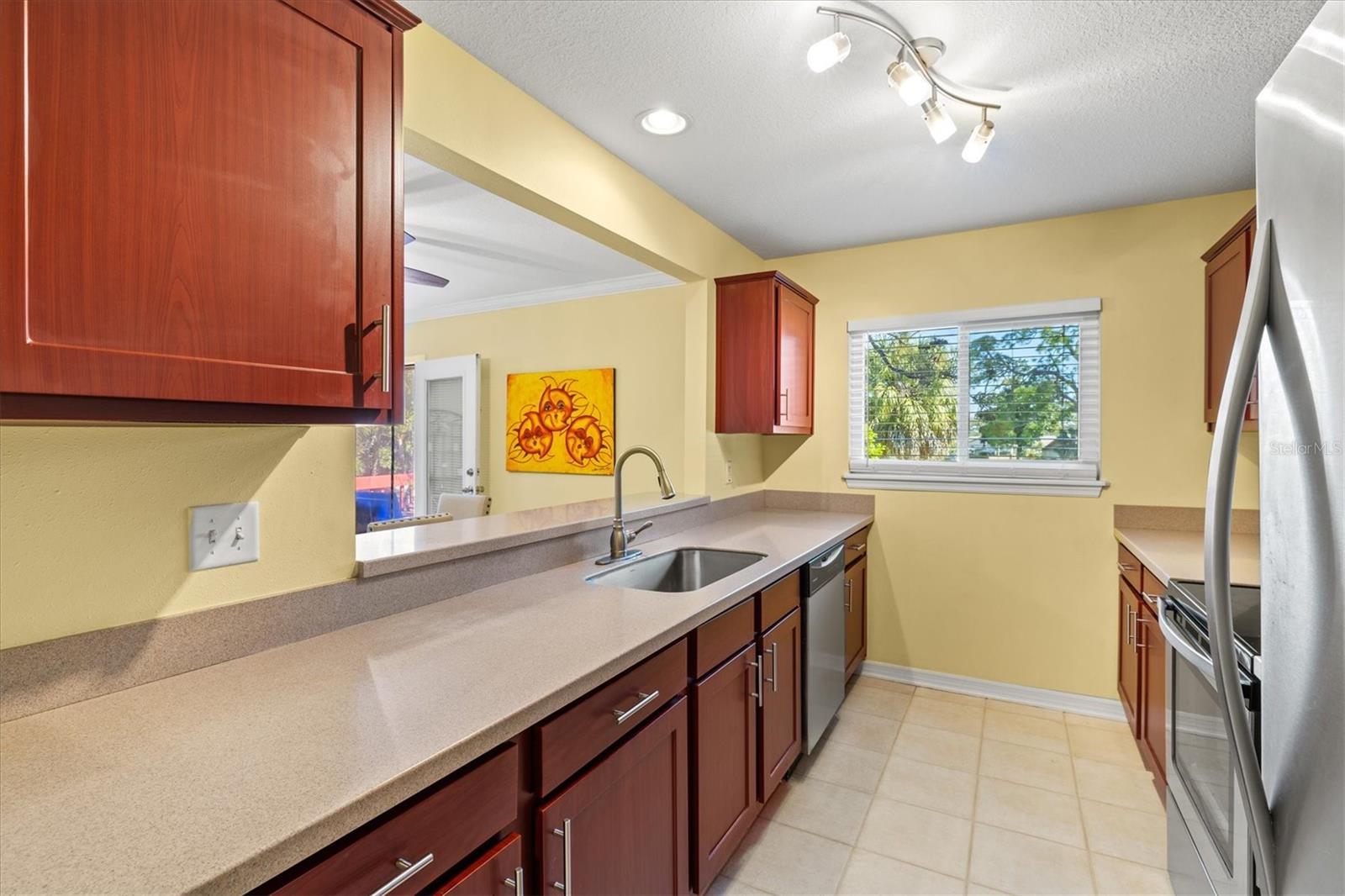 VISTAS ON BENEVA - Residential