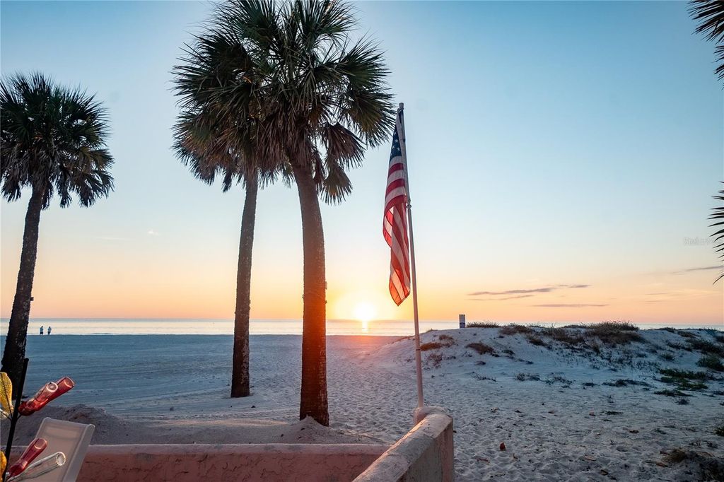 Photo of 130 177th Ter W, Redington Shores, FL 33708 (MLS # O6390736)