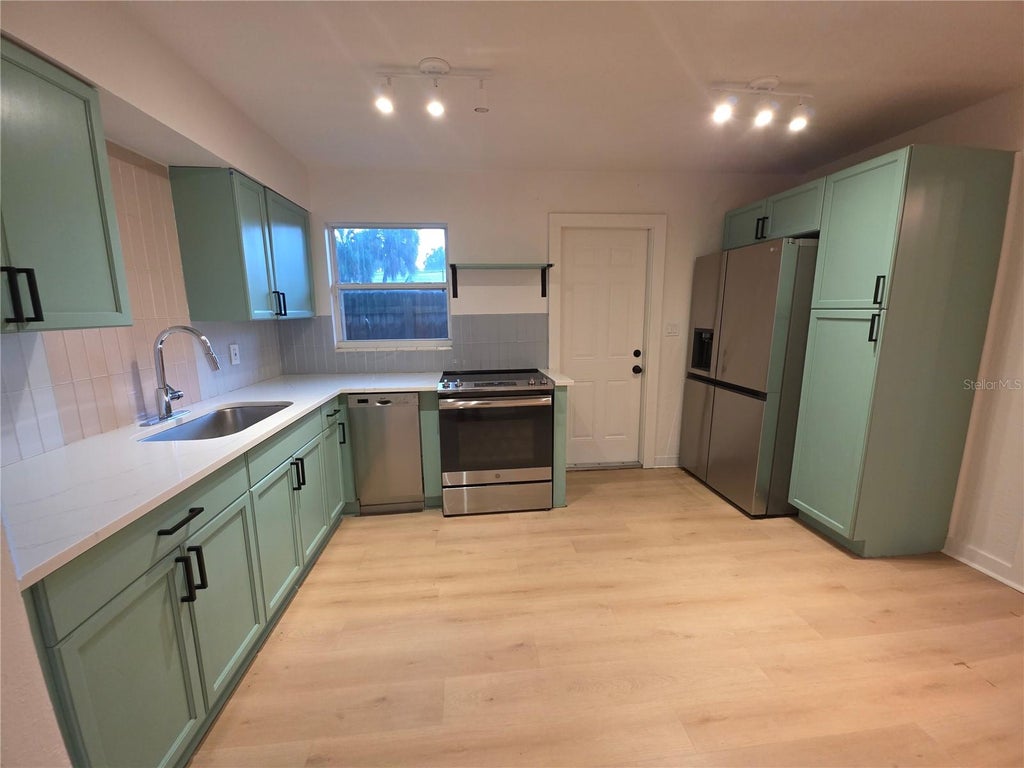 Photo of 1020 19th Street S, St Petersburg, FL 33712 (MLS # TB8539057)