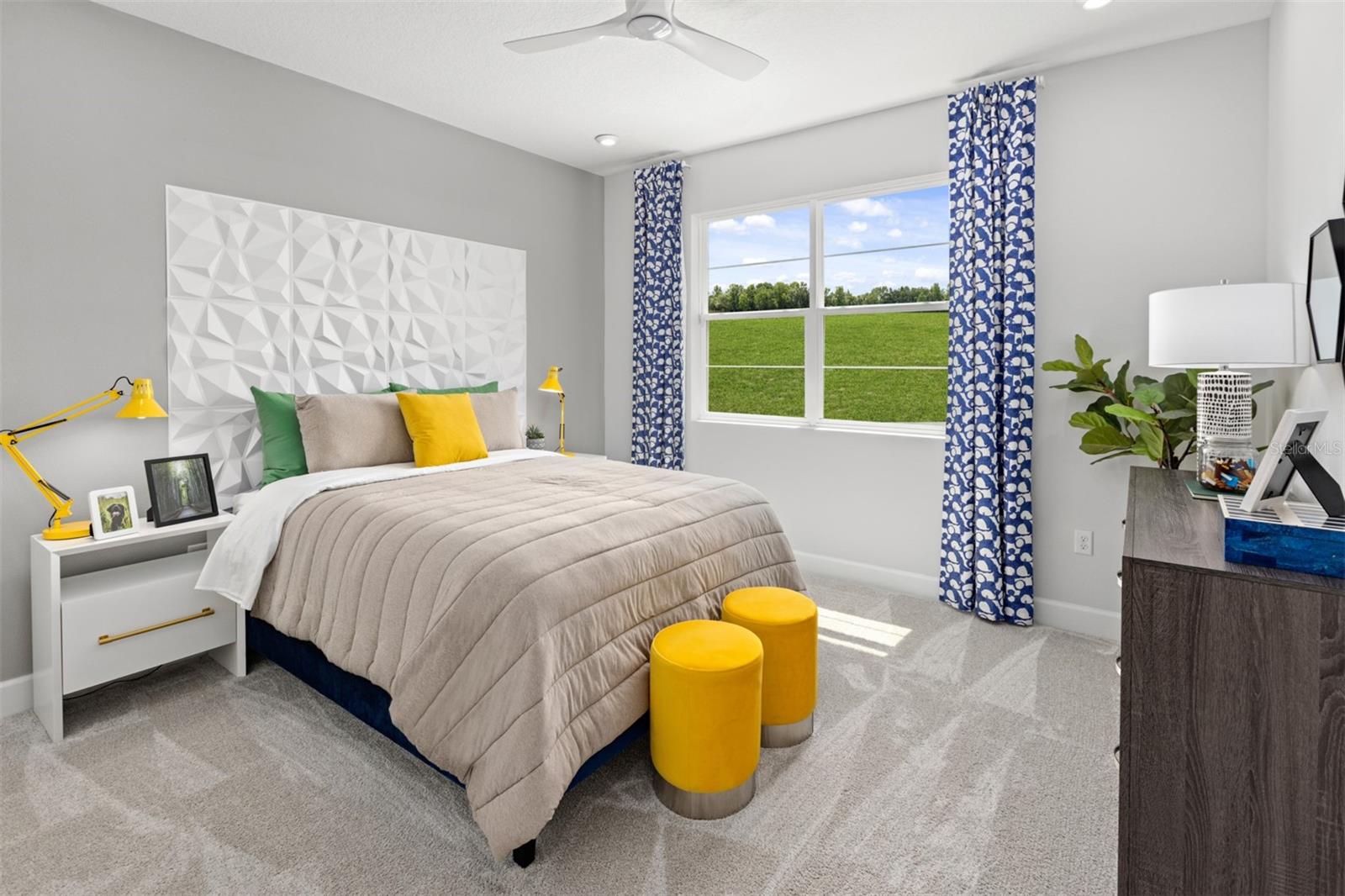 SOLEIL AT WESTSIDE PB 32 PGS 49-52 LOT 54 - Residential