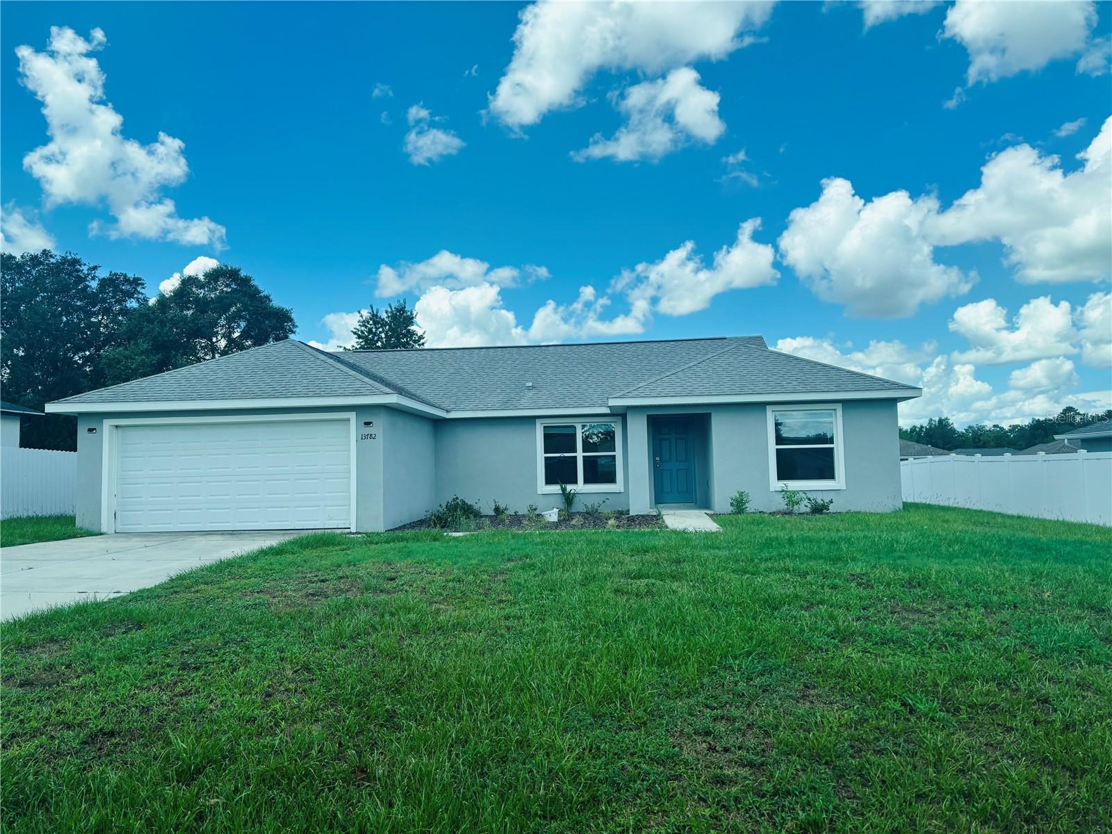 Great SW Location Home - 3/2/2 **WON"T LAST**
Beautiful Home in a desirable SW Ocala neighborhood. Home features 3 bedrooms 2 baths, with an Open Floor plan. You enter into the Living area w/Cathedral ceilings & separate Dining area. The kitchen is a Chef's Dream w/SS range, micro, & dishwasher, Solid Wood cabinets w/soft close doors & drawers, Large eat at Island perfect for entertaining. The Master Suite has ceiling fan, walk in closet & ensuite bath with Lg walk-in tiled shower. Guest Bath has a tub/shower combo. Inside laundry, upgraded plank vinyl throughout entire home.
To schedule a Showing or Submit an Application please visit: https://www.rpmdiversified./houses-rent.
All RPM Diversified residents are enrolled in the Resident Benefits Package (RBP) for $39.95/month which includes renters insurance, credit building to help boost your credit score with timely rent payments, $1M Identity Protection, HVAC air filter delivery (for applicable properties), move-in concierge service making utility connection and home service setup a breeze during your move-in, our best-in-class resident rewards program, and much more! More details upon application.
Non-Smoking Home. Renter's Insurance is required!
First and Security required to Move-In
Our property offers deposit-free leasing using Obligo billing authorization technology (for qualified renters).
Available with no security deposit with Obligo!
There are restrictions on pets, if pets are allowed, there will be additional fees required.
By applying to lease with Real Property Management Diversified you will have to create either a pet/animal profile or a no-pet profile using our firm’s third-party screening service. Click here https://rpmdiversified.petscreening./ to start.