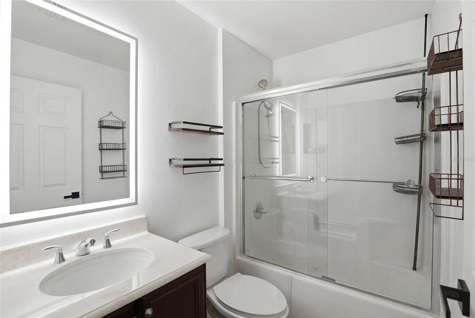 WOODS EDGE - Residential