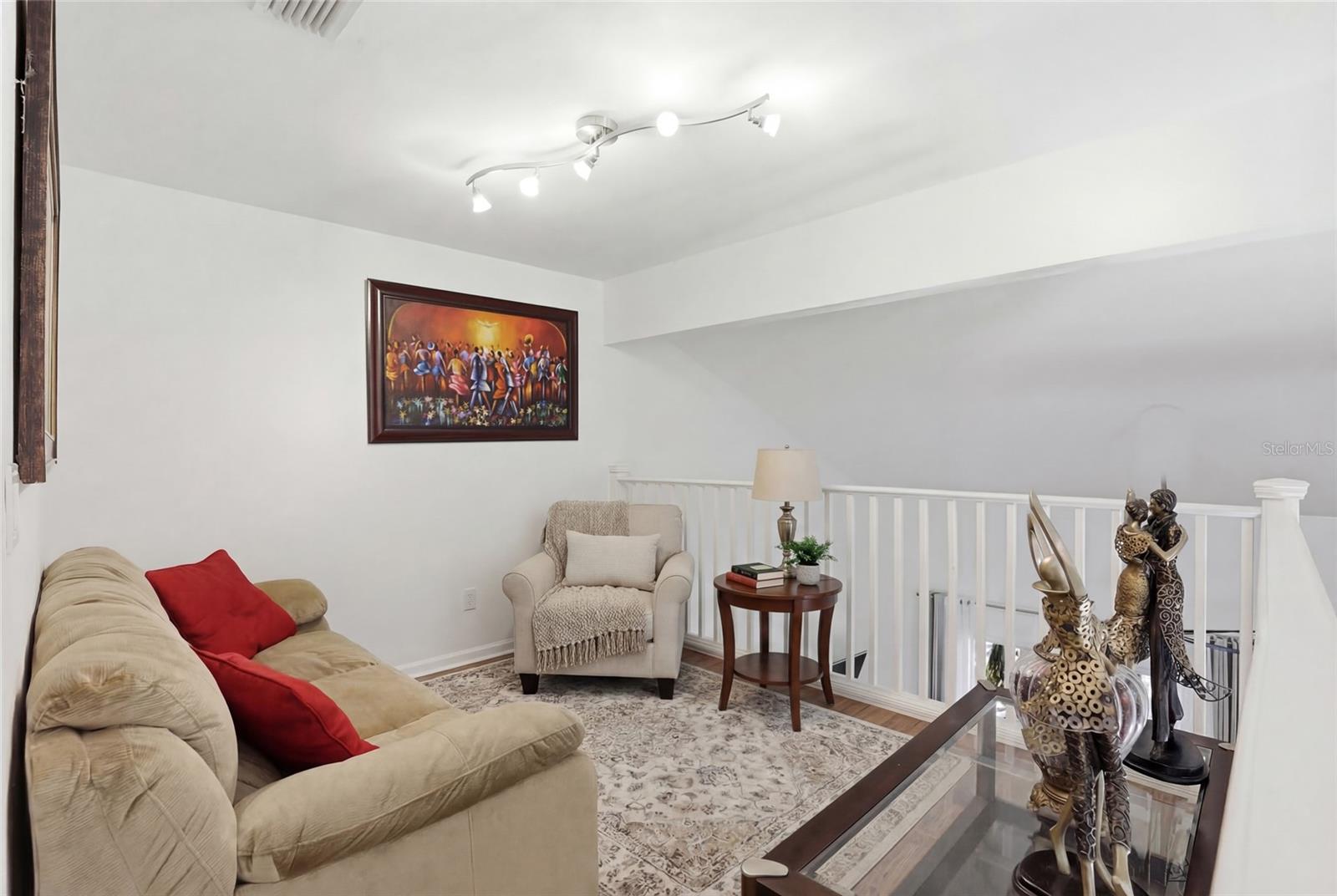 WOODS EDGE - Residential