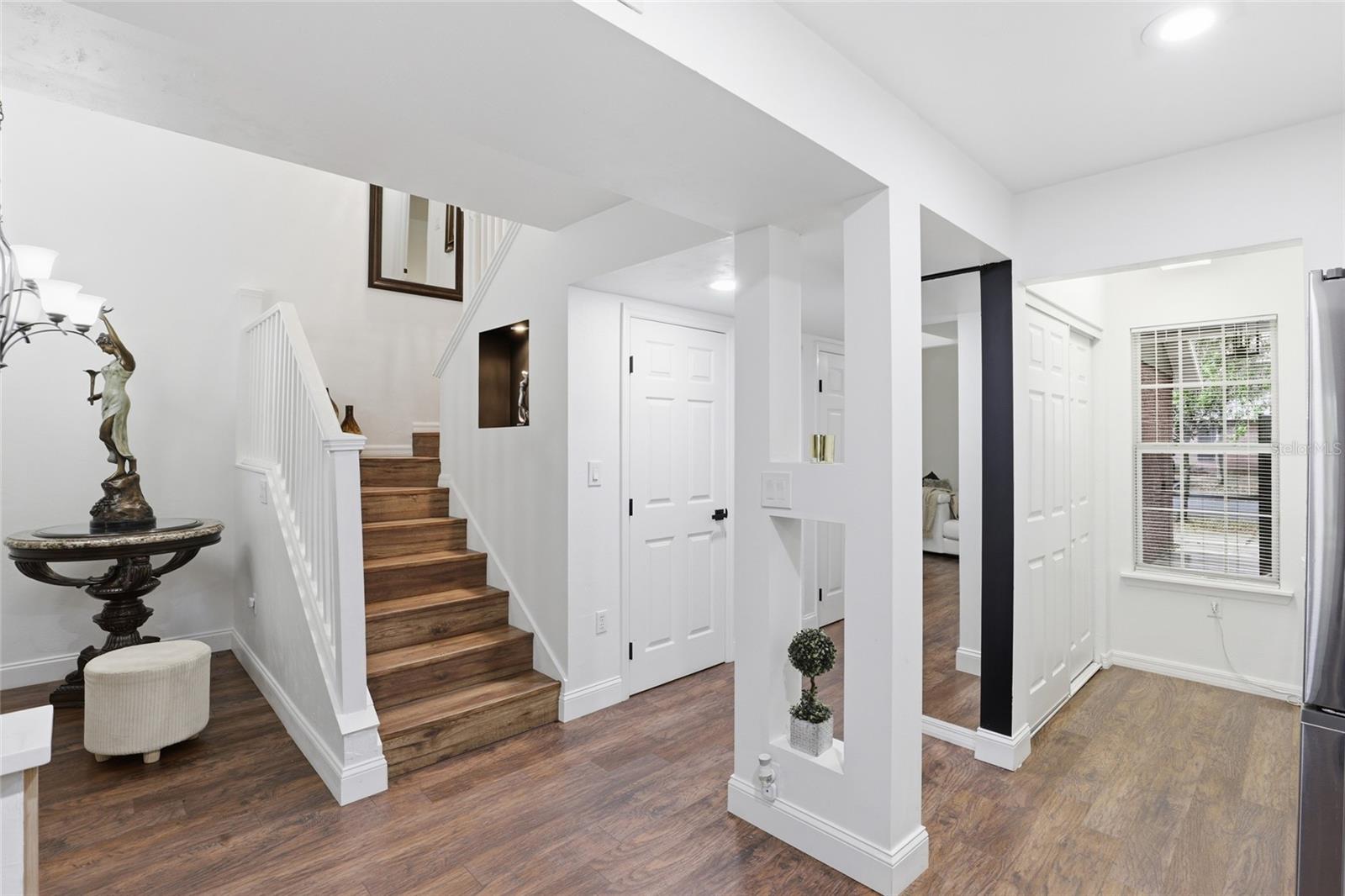 WOODS EDGE - Residential