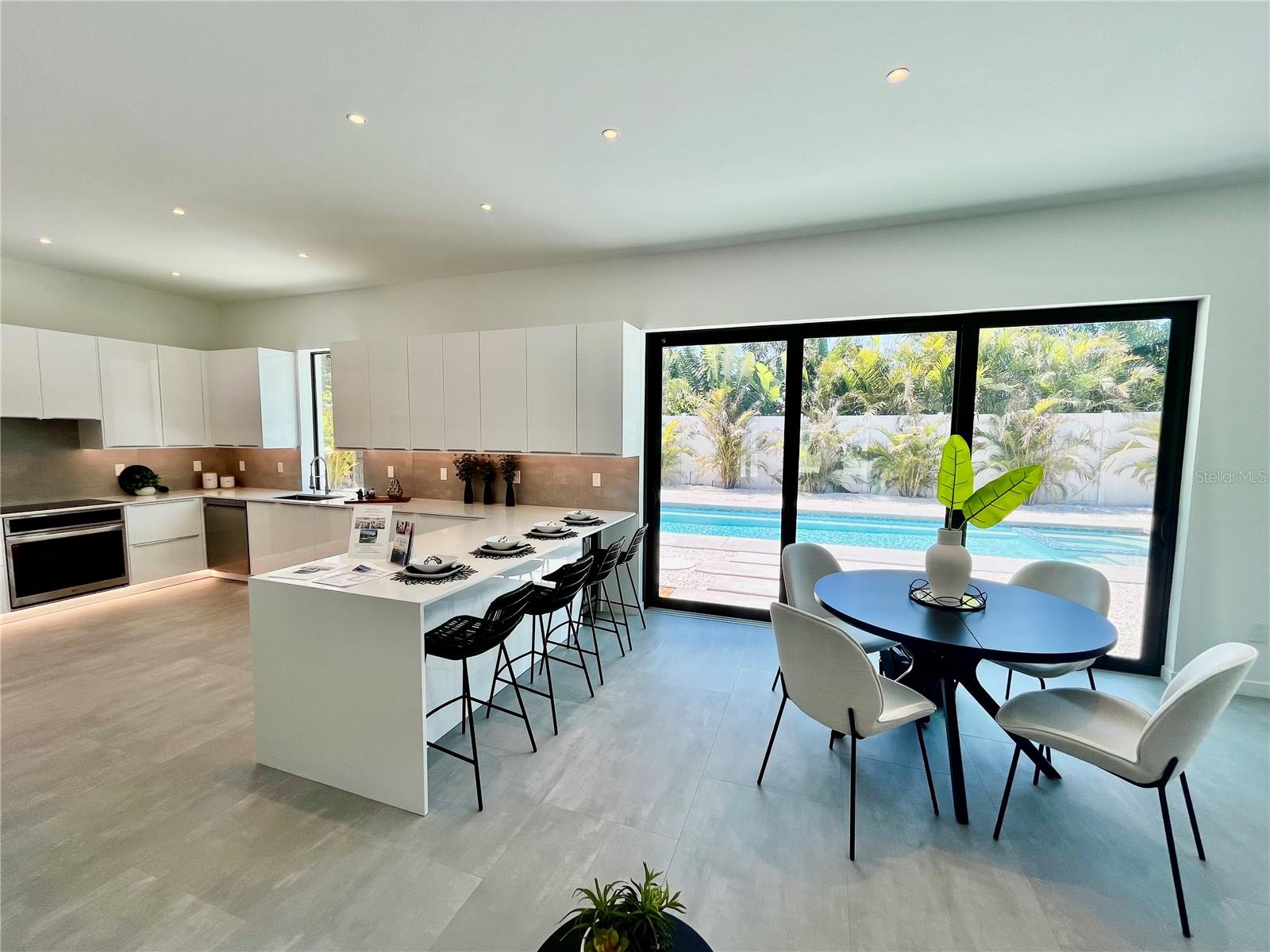 2306 VALENCIA DRIVE