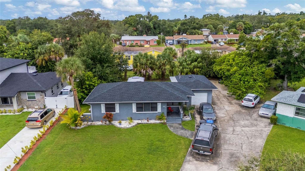 Photo of 2701 17th Street S, St Petersburg, FL 33712 (MLS # TB8555325)