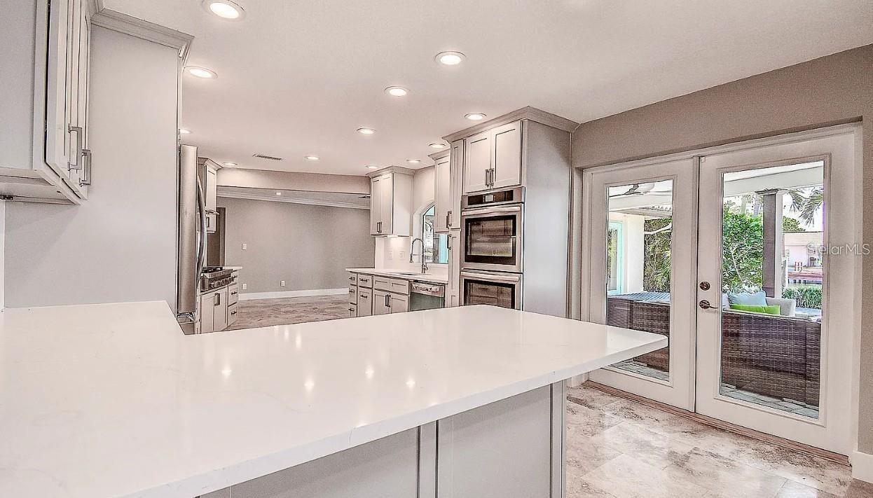 VENETIAN ISLES - Residential