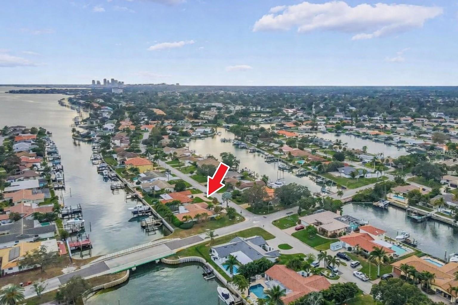 VENETIAN ISLES - Residential