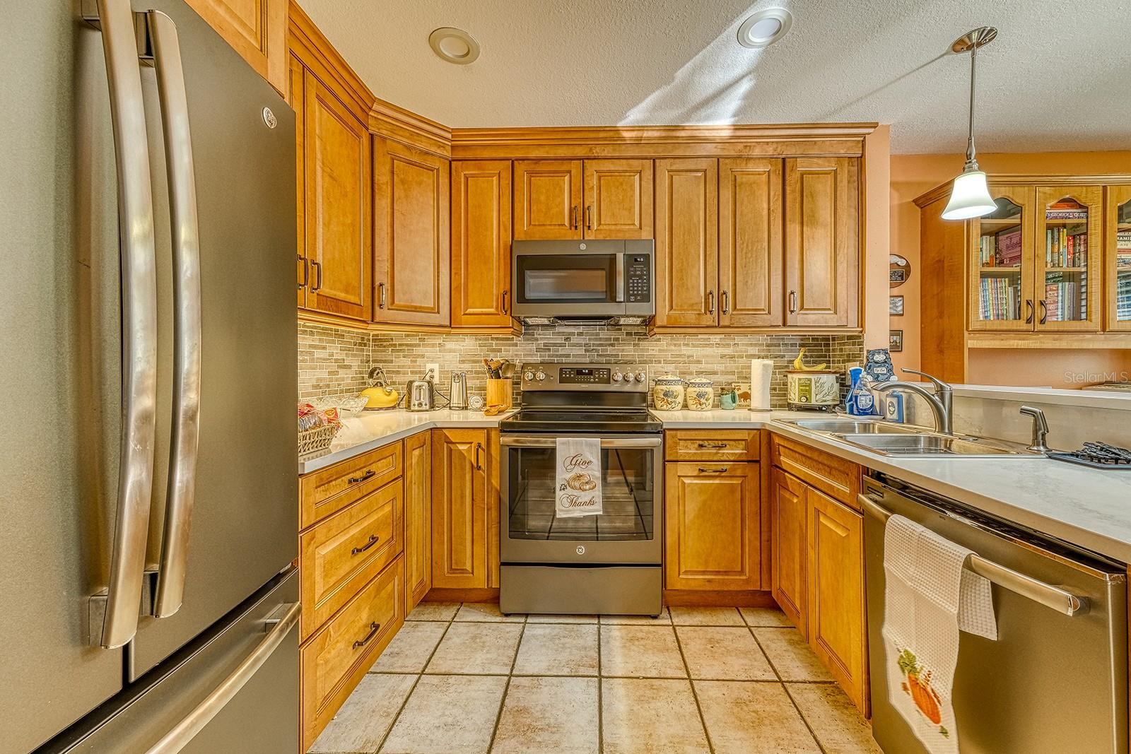 SIERRA CONDOMINIUMS - Residential