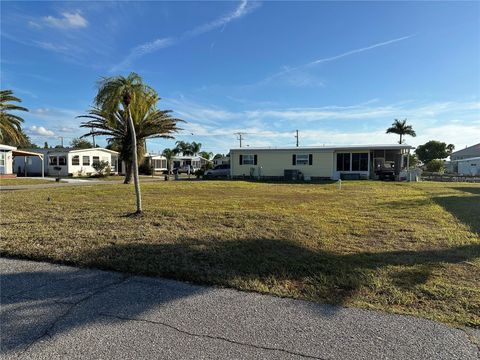 607 FAIRMOUNT DRIVE NORTH PORT FL 34287