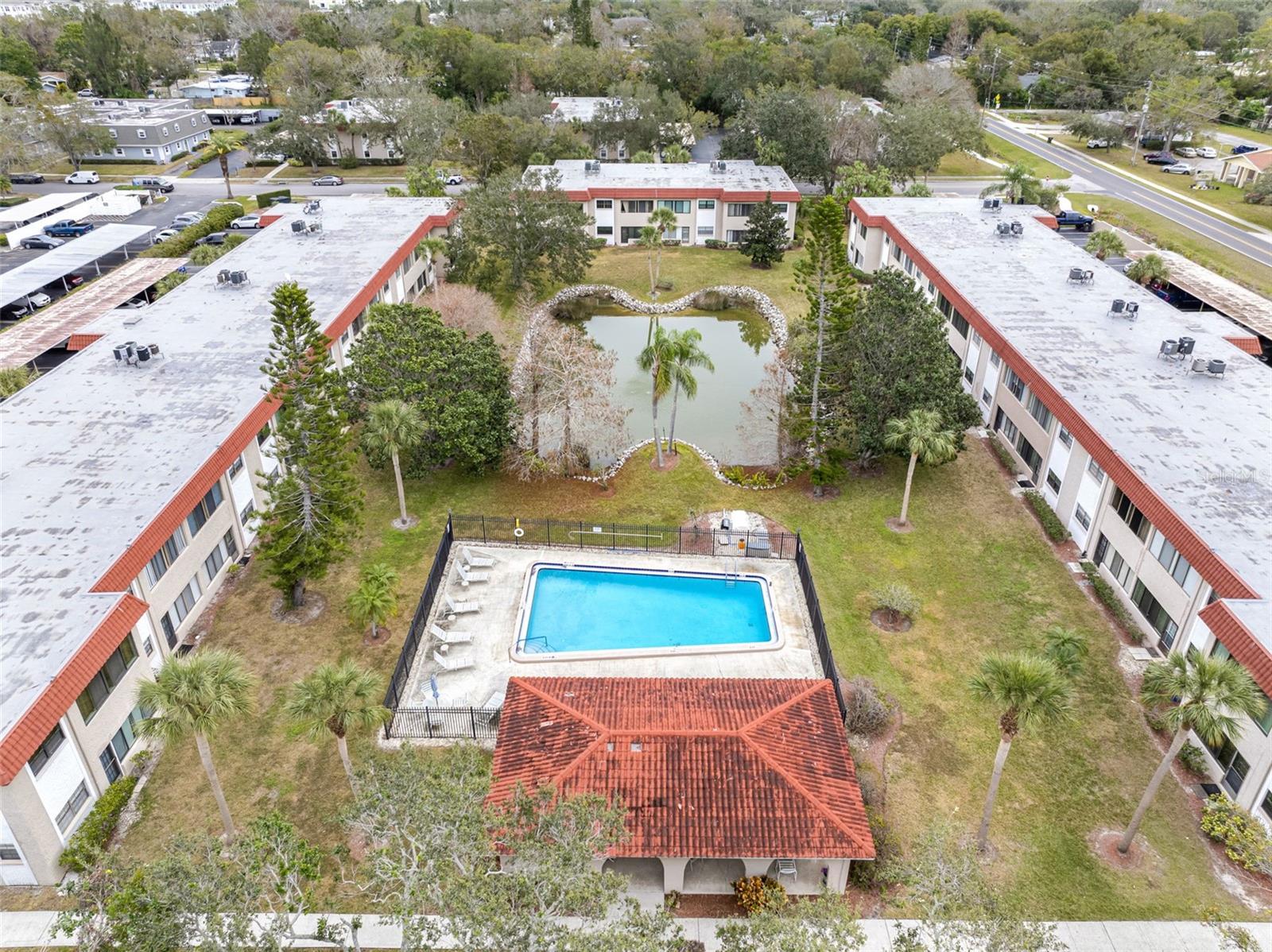 BEL-FOREST MANOR CONDO - Residential