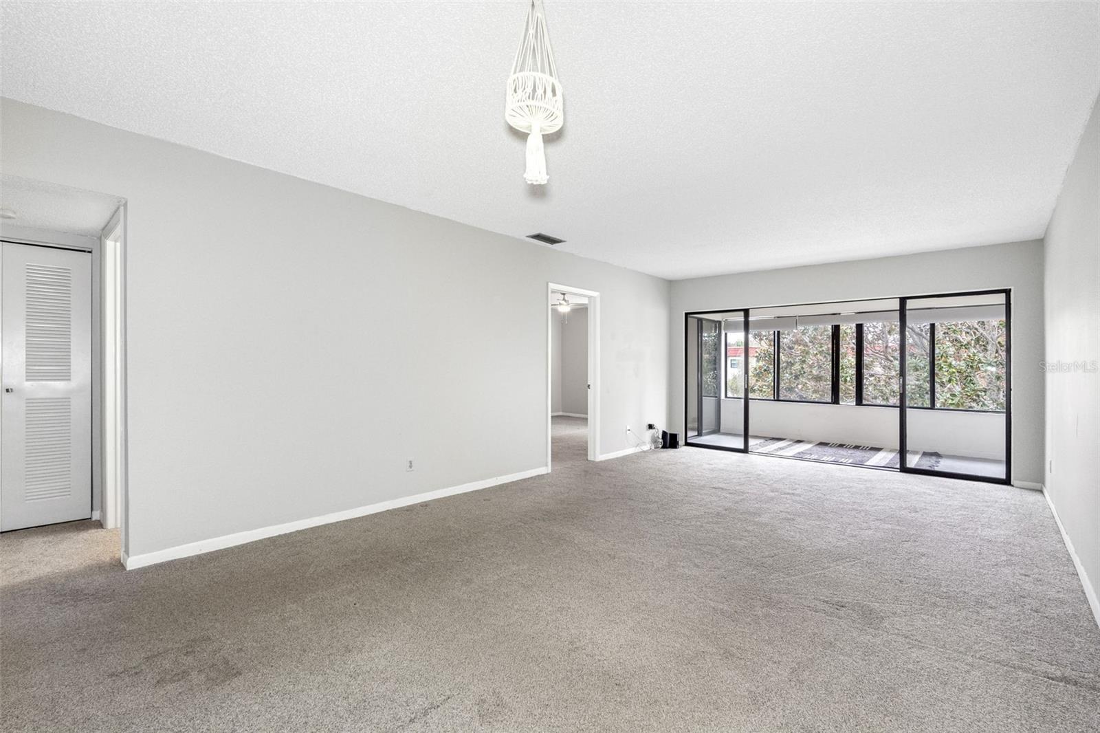 1750 BELLEAIR FOREST DRIVE A15