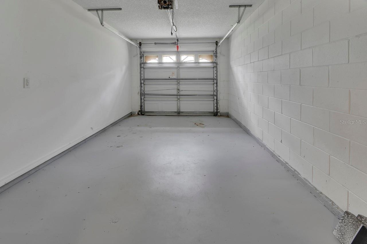 DAYTONA PARK ESTATES SEC F - Residential