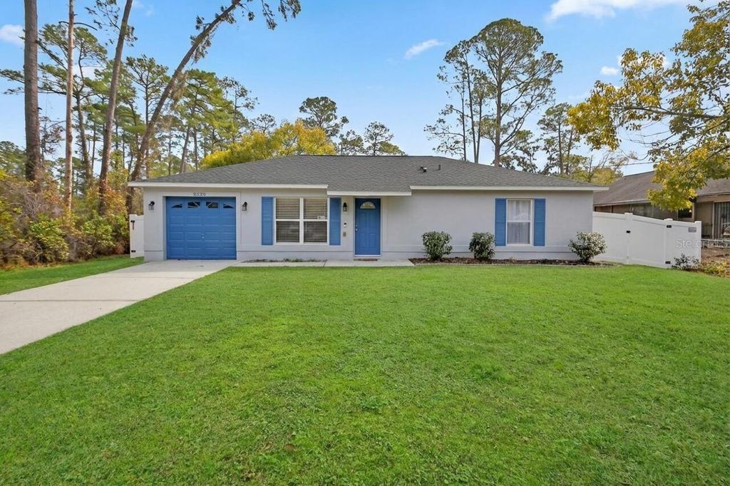Photo of 2225 Central Parkway, Deland, FL 32724 (MLS # V4947406)