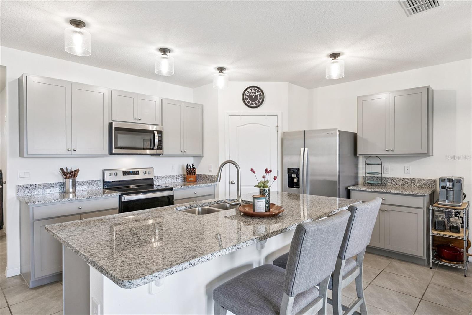 SUMMERLY PH 3 - Residential