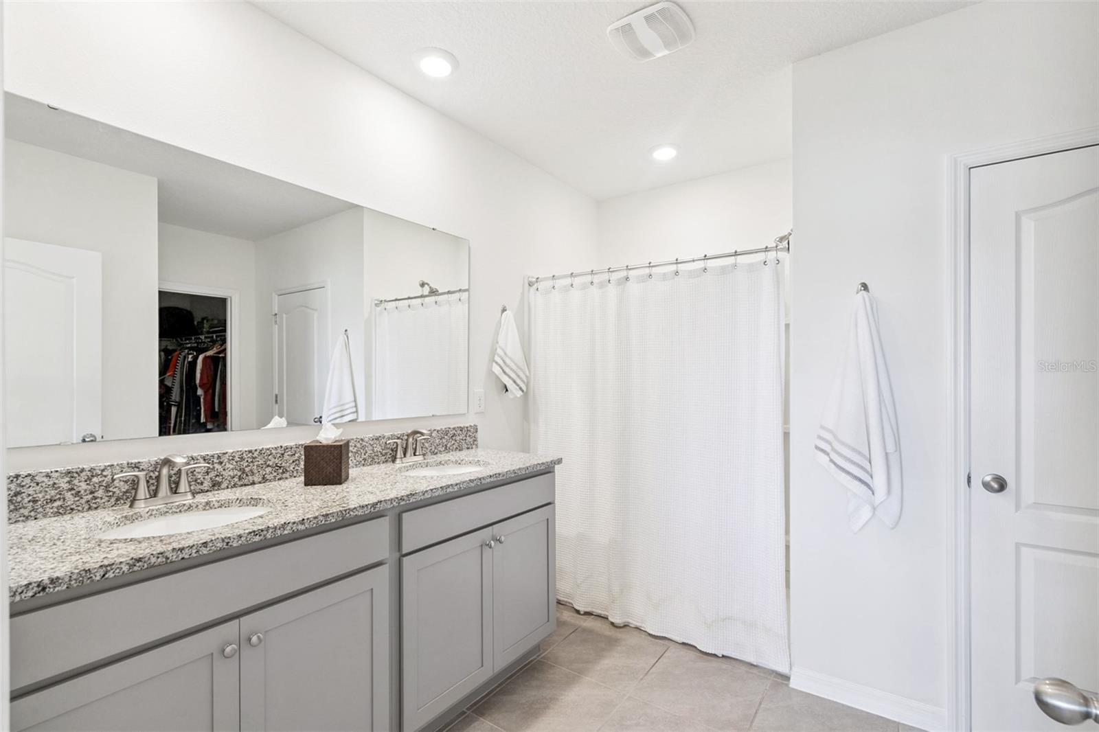 SUMMERLY PH 3 - Residential