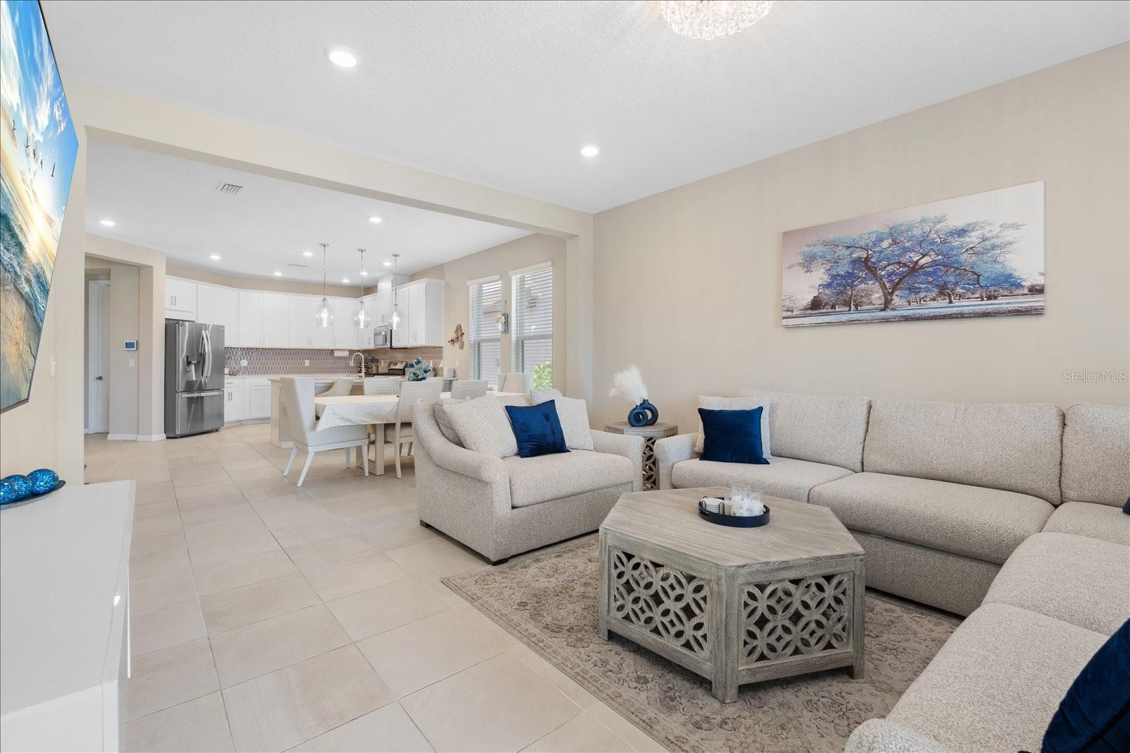 HEIGHTS PH II SUBPH B - Residential Lease