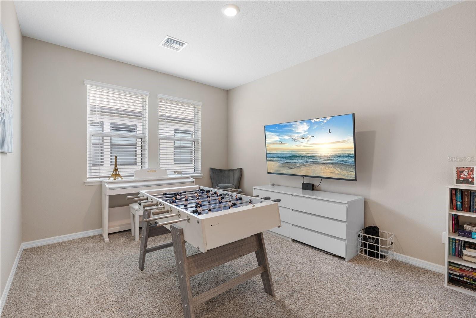 HEIGHTS PH II SUBPH B - Residential Lease
