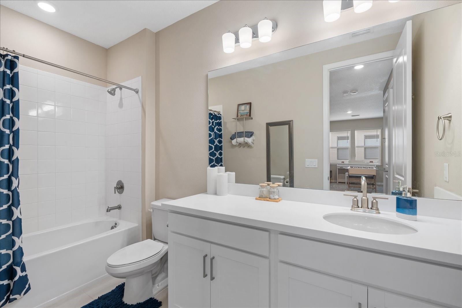 HEIGHTS PH II SUBPH B - Residential Lease