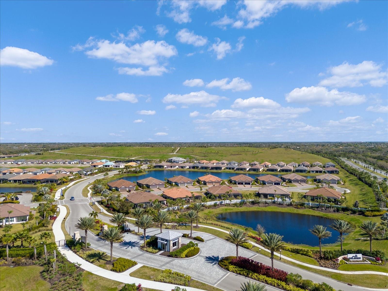 HEIGHTS PH II SUBPH B - Residential Lease