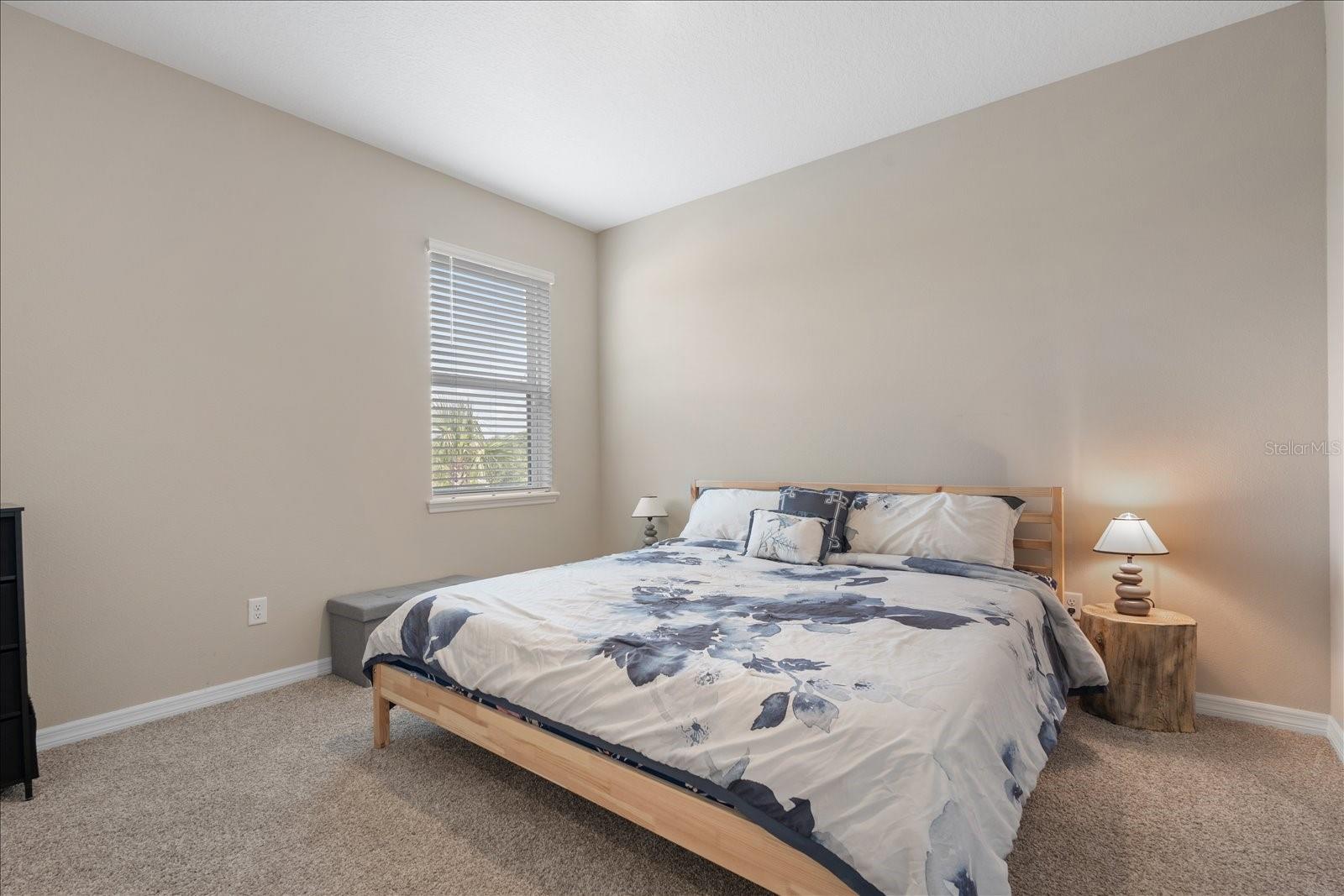 HEIGHTS PH II SUBPH B - Residential Lease