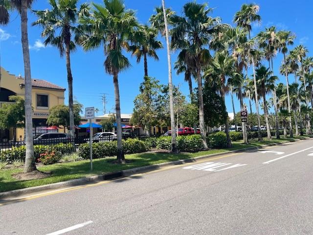 COACH HOMES 4/GRAN PARADISO PH - Residential Lease