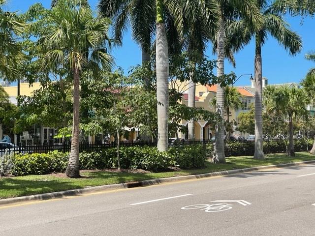 COACH HOMES 4/GRAN PARADISO PH - Residential Lease