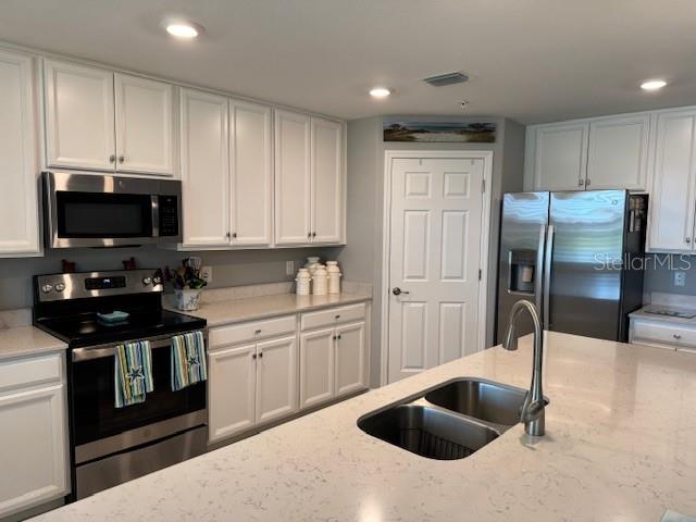 COACH HOMES 4/GRAN PARADISO PH - Residential Lease