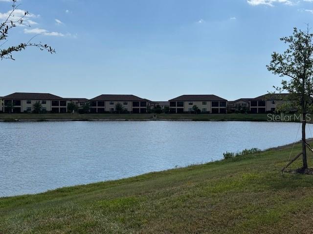 COACH HOMES 4/GRAN PARADISO PH - Residential Lease