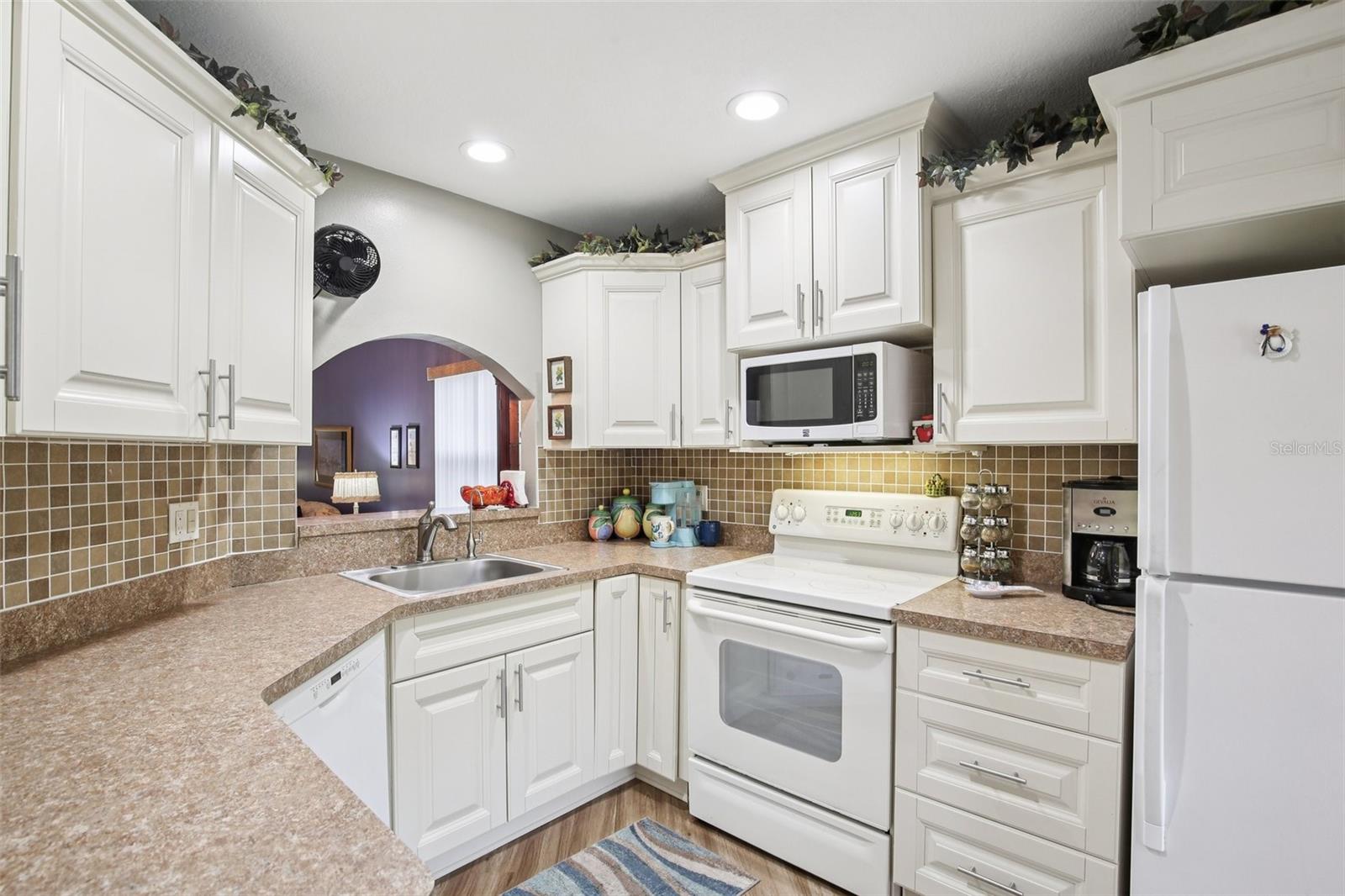 ARBORWOOD AT SUMMERTREE - Residential