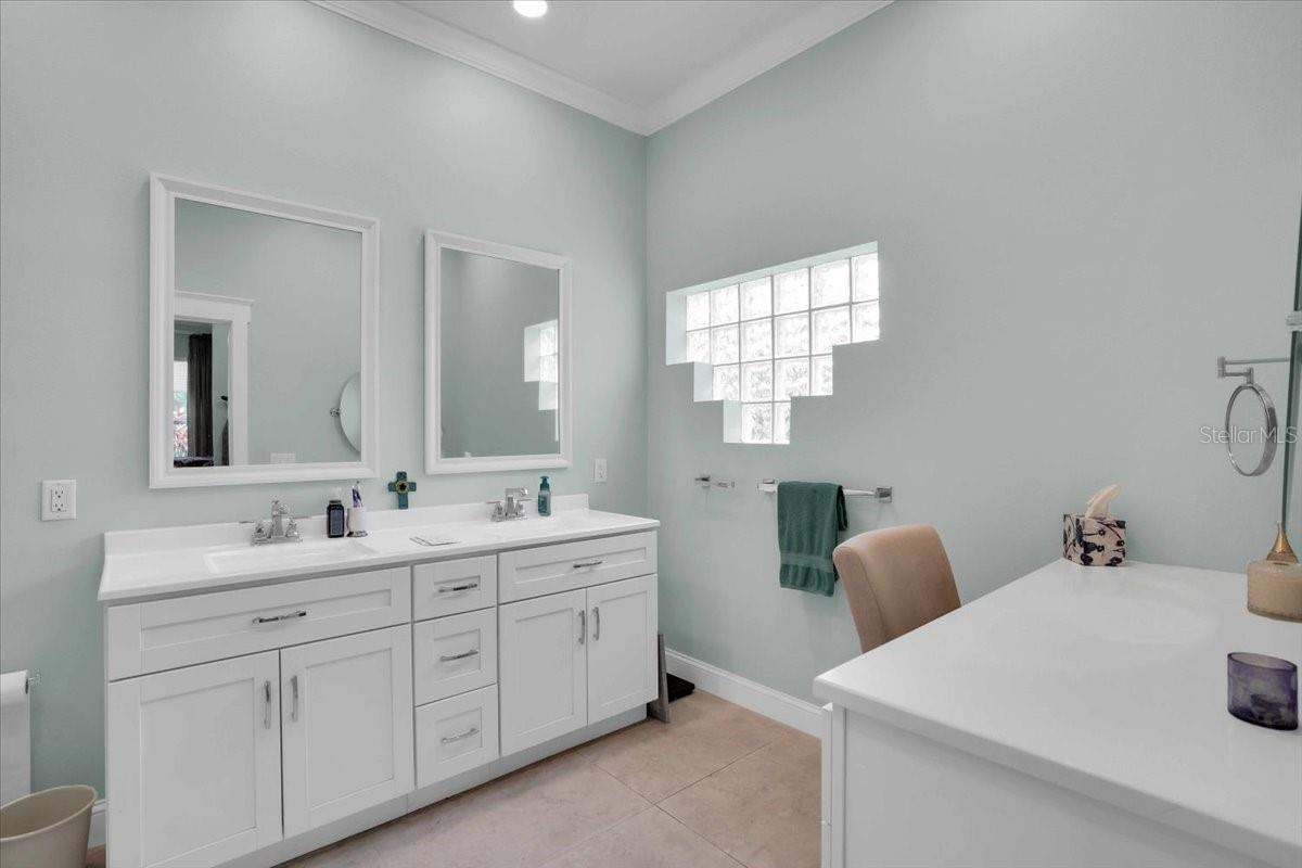 GLENN LAKES PH 4 - Residential Lease