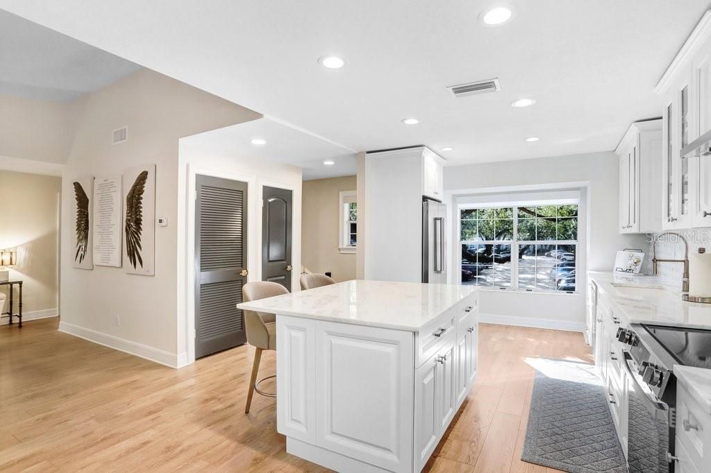 Photo of 3212 Valley Oaks Drive #3212, Tampa, FL 33618 (MLS # TB8464337)