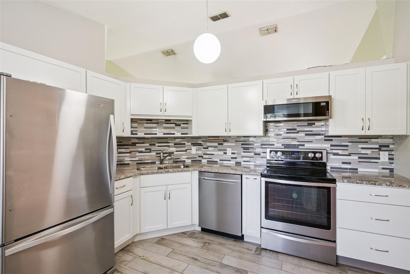 GARDEN LAKE ESTATES UNIT 3 - Residential