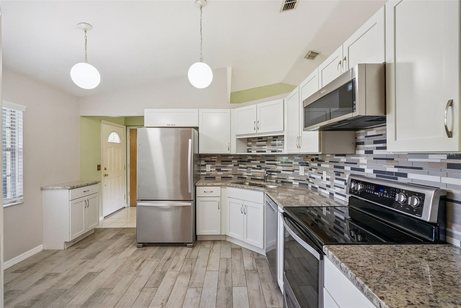 GARDEN LAKE ESTATES UNIT 3 - Residential