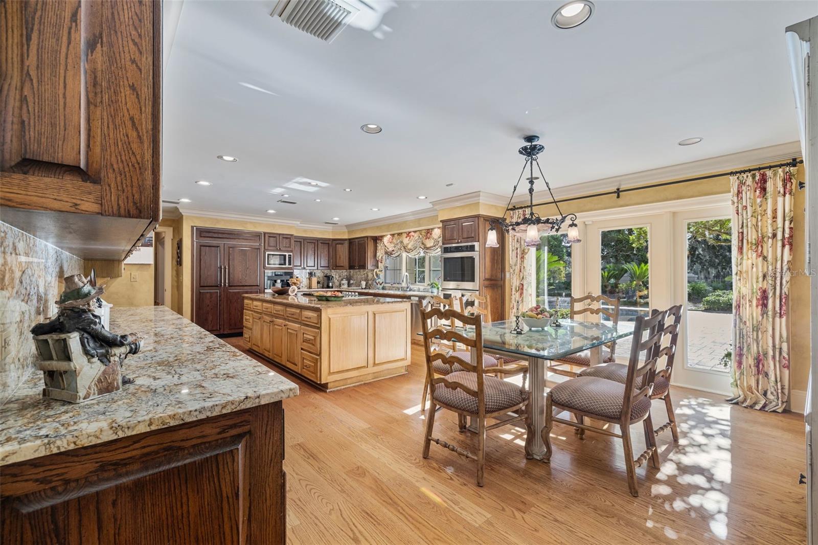 AVILA UNIT 1 - Residential