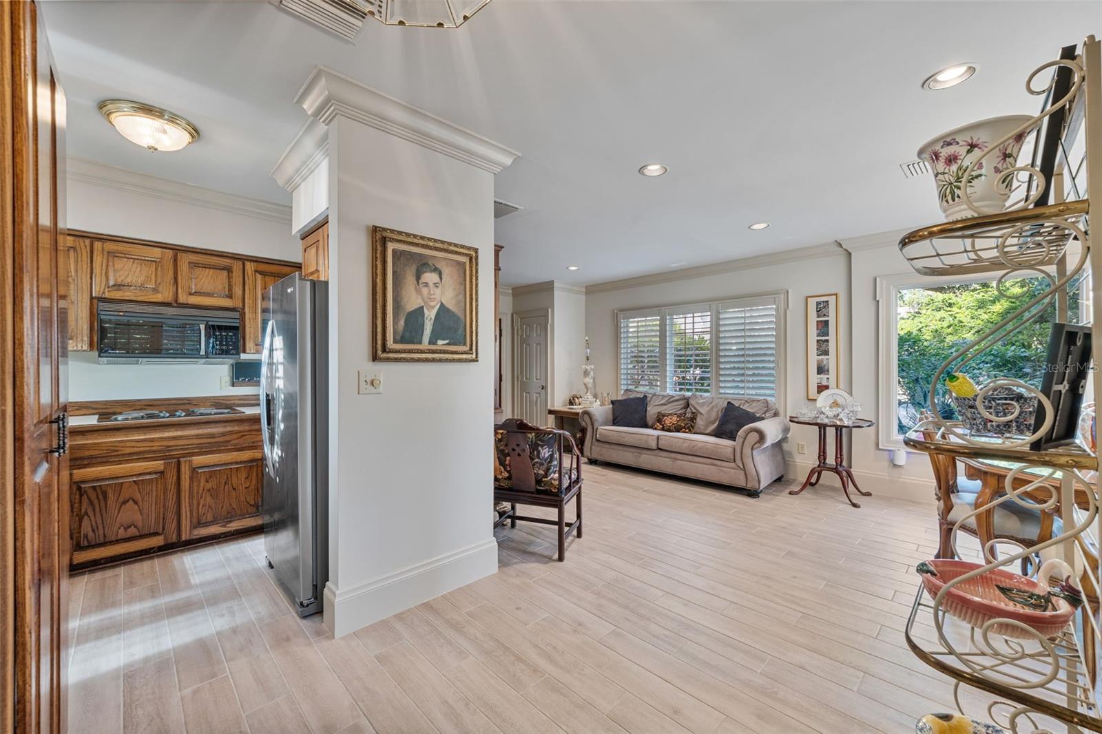 AVILA UNIT 1 - Residential