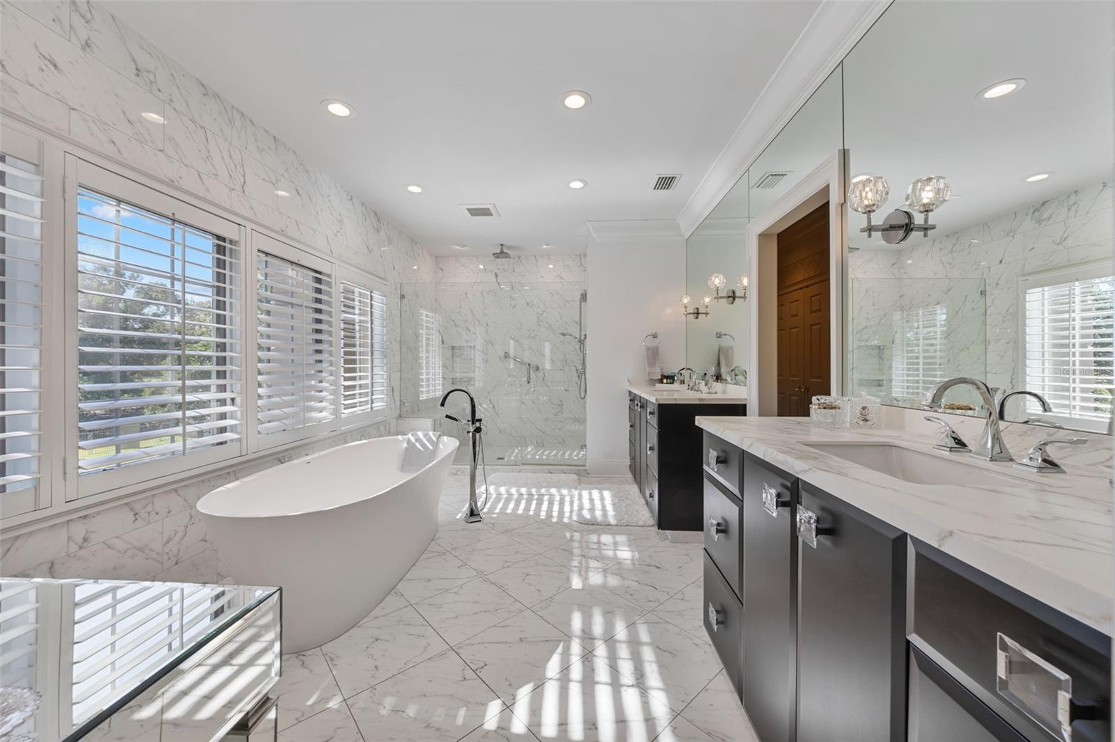 AVILA UNIT 1 - Residential