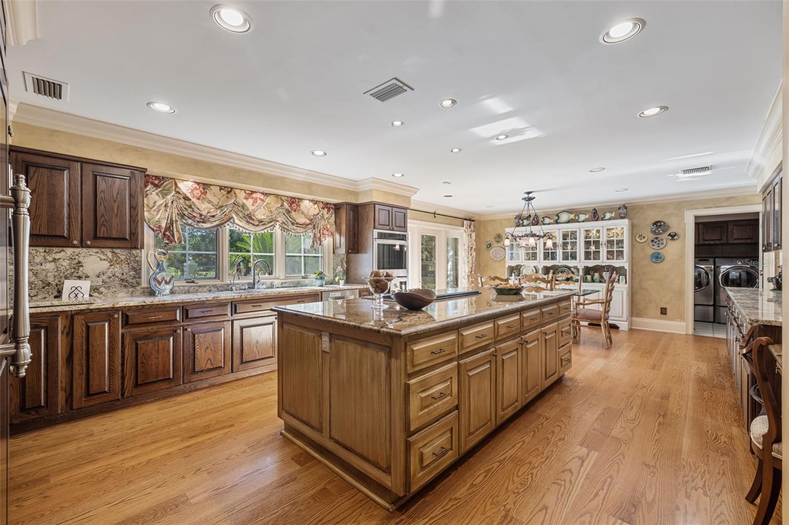 AVILA UNIT 1 - Residential