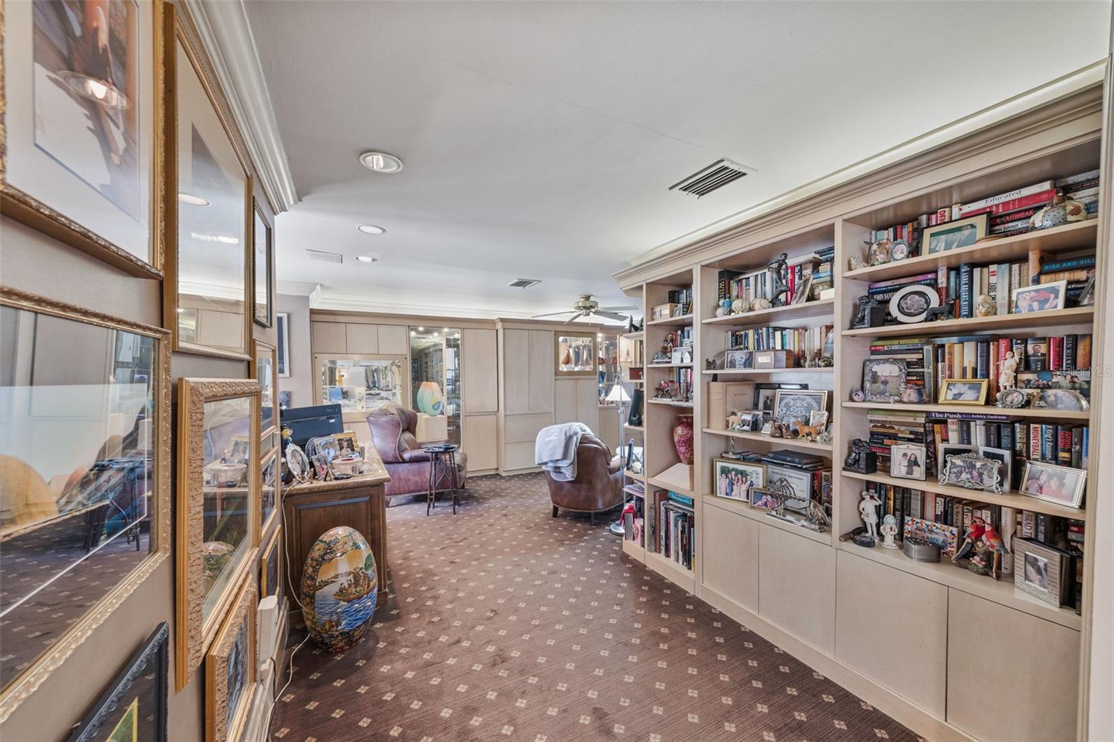 AVILA UNIT 1 - Residential