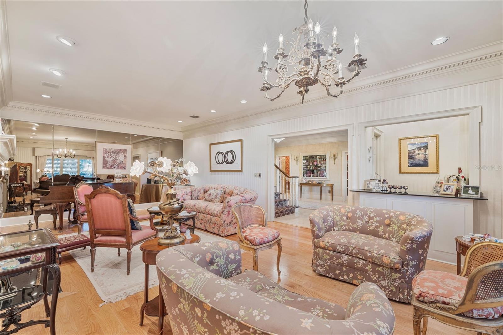 AVILA UNIT 1 - Residential