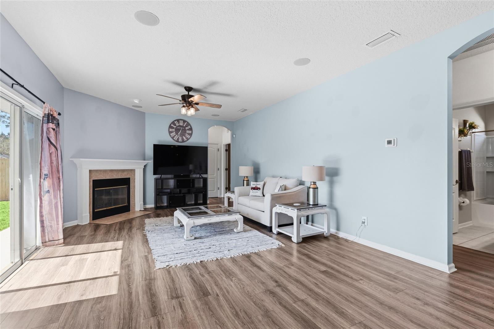 AMHURST OAKS - Residential