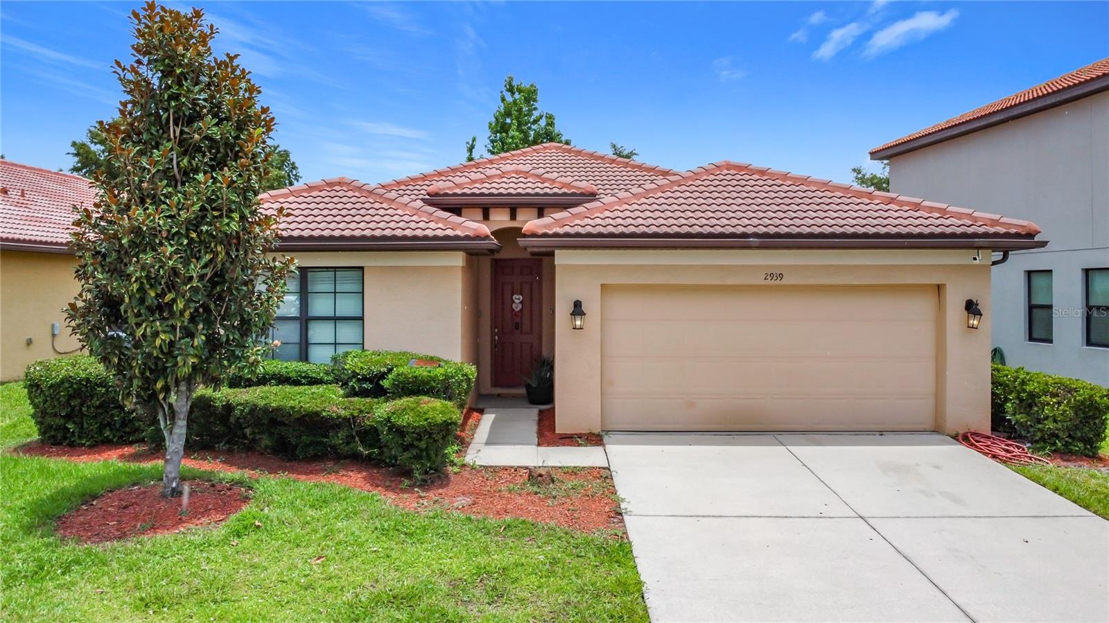 This property qualifies for a $5,000Chase Homebuyer Program incentive.Beautiful and move-in ready 4 bed / 3 full bath home with tile roof located in the gated, resort-style community of Villa Sol. This spacious split floor plan features two separate master suites, each with a private en-suite bath—perfect for multigenerational living or guest privacy. One master is located near the entrance, the other near the covered lanai, while the remaining two bedrooms are tucked away in their own private wing.The main living areas and master suite feature updated porcelain tile flooring, while the secondary bedrooms with cozy carpet. Home includes new ceiling fans and light fixtures throughout, adding comfort and a fresh modern touch. The second bathroom has been recently remodeled, offering updated finishes and functionality.
The open-concept living/dining area flows into a breakfast nook and kitchen with granite countertops, ideal for everyday living and entertaining. Step outside to the screened lanai—perfect for relaxing with a morning coffee or evening refreshment.
The main master suite boasts two large walk-in closets and a spacious bathroom with dual vanities.Community amenities include: gated , clubhouse, fitness center, community pool with BBQ area, tennis & basketball courts, and scenic walking trails. HOA covers landscaping, cable, internet, and full access to amenities.Ideal for primary residence, vacation home, or short/long-term rental.Prime location—just minutes from Orlando International Airport, Lake Nona Medical City, NeoCity ,major highways, theme parks, UCF, shopping, and dining.Don’t miss this opportunity—priced to sell!