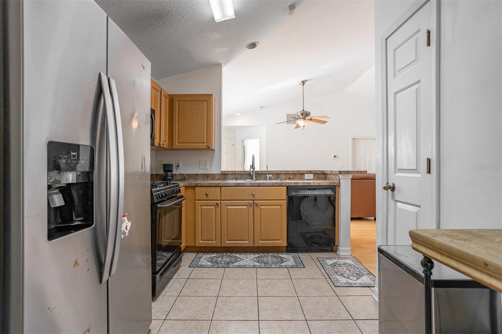 LAKESIDE TR A1 - Residential