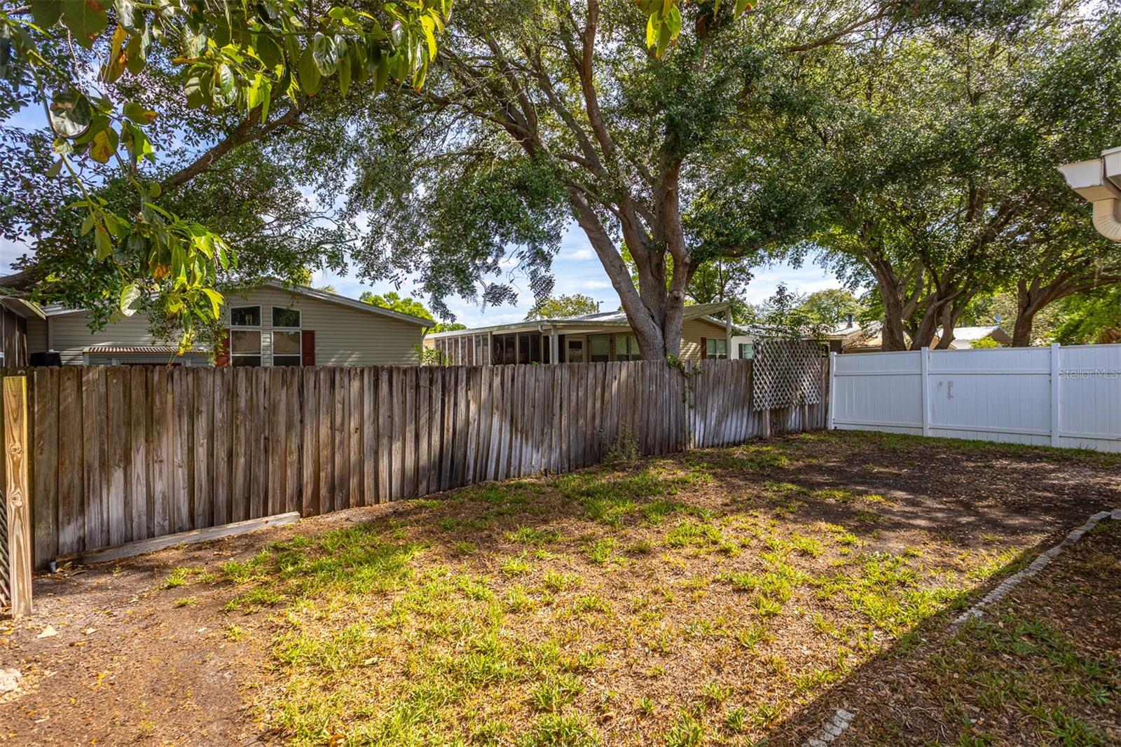 LAKESIDE TR A1 - Residential