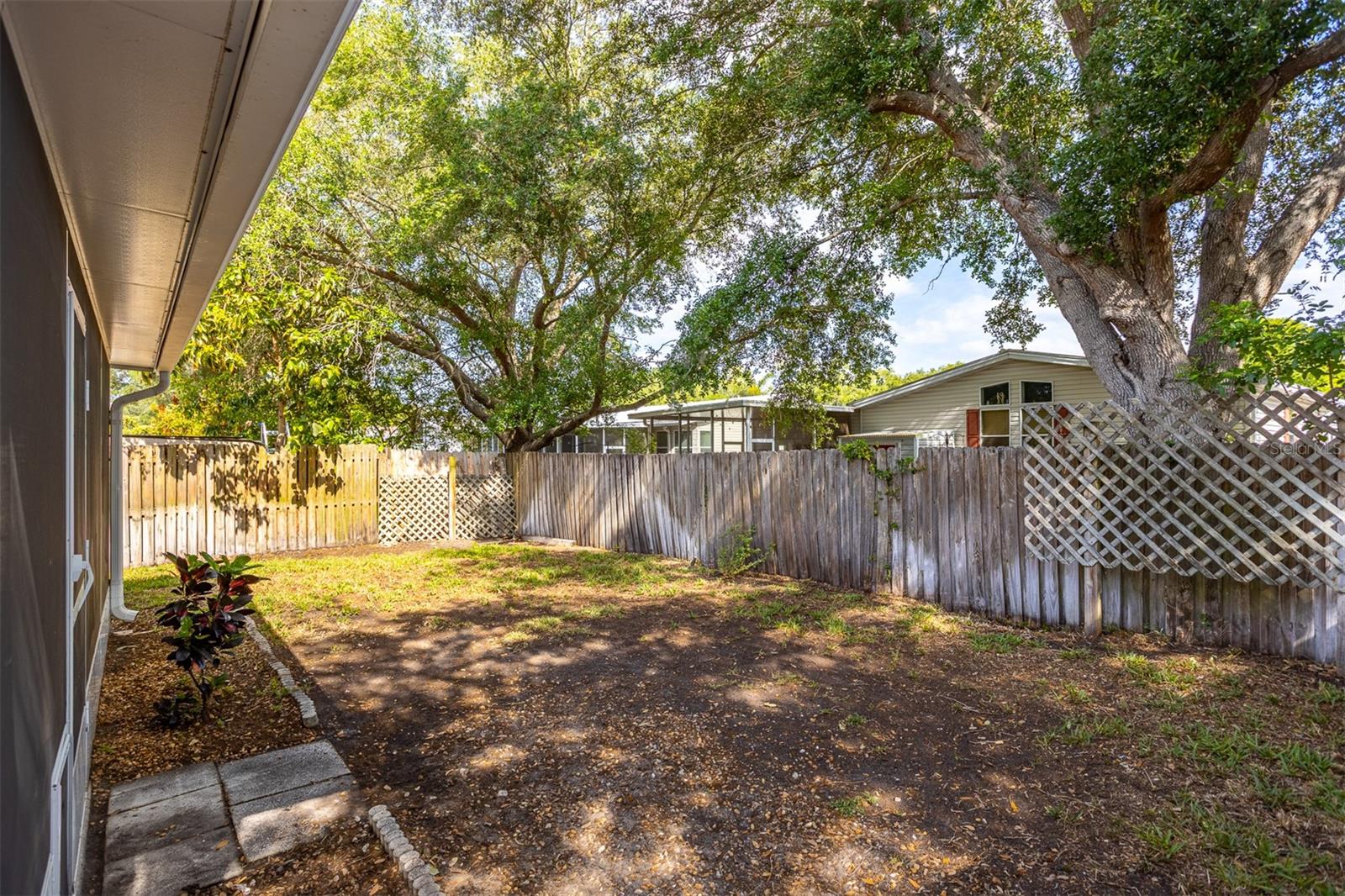 LAKESIDE TR A1 - Residential