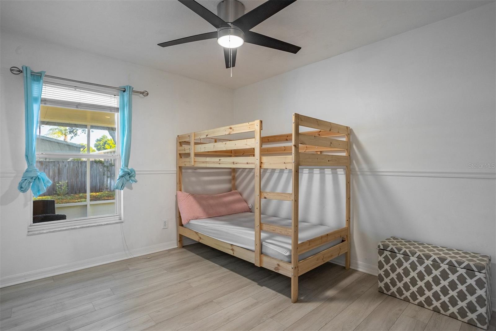 LAKESIDE TR A1 - Residential